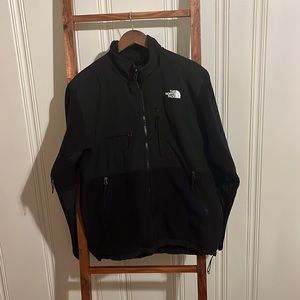 Men’s The North Face jacket- great condition!
